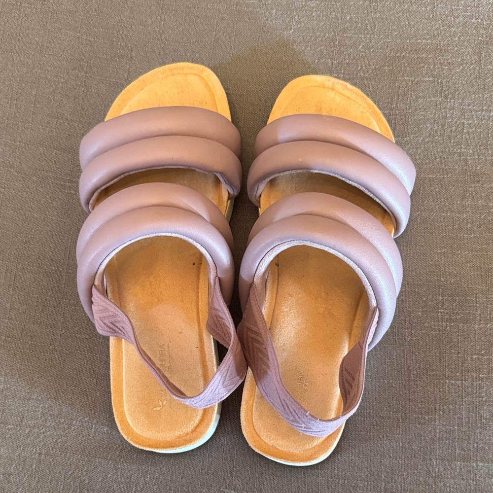 Koolaburra Triple-Pad Slingback Sandals in Mauve